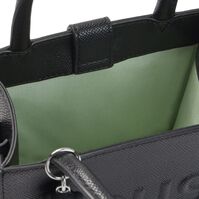 Bolso Mini Cube Brenda Negro Bolso Mini Cube Brenda Negro 2